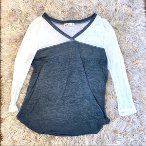 HOLLISTER quarter sleeve